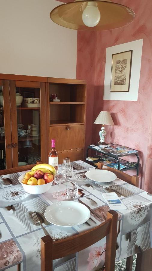 萨罗Casa Di Nancy别墅 外观 照片